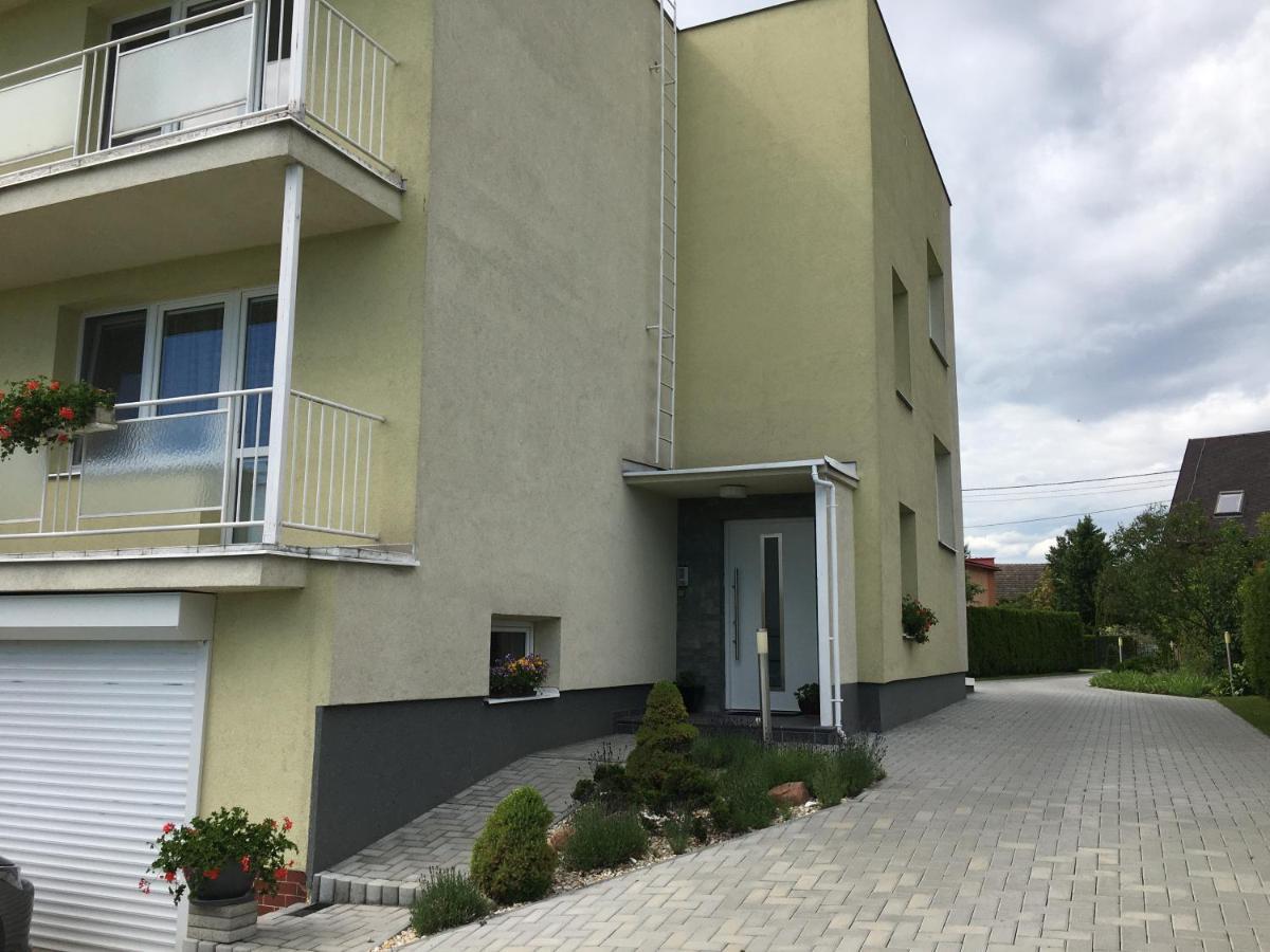 Apartmán Krásná vyhlídka Dolni Benesov Exterior foto